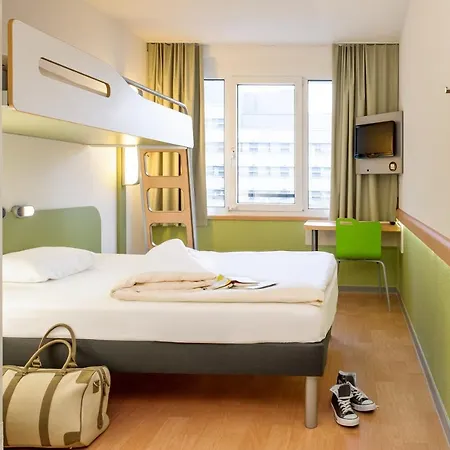 Ibis Budget Hotel 3*